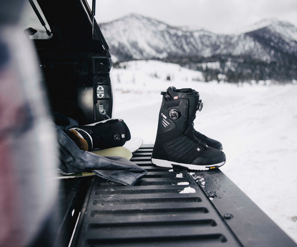 JUDGE-BLACK-BLACK-WHITE-006