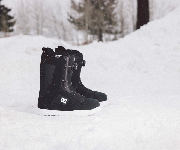 PHASE-BOA-MENS-BLACK-WHITE-001